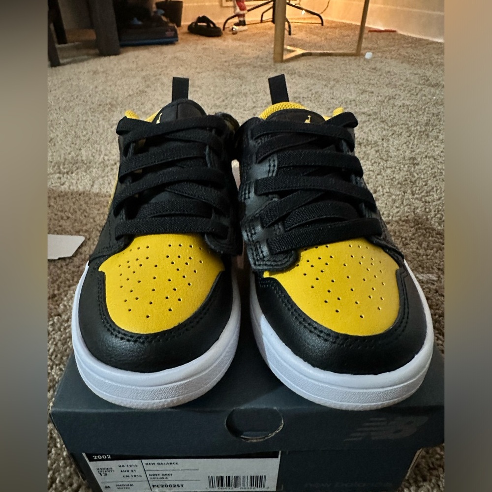 Kids unisex Jordan Shoes